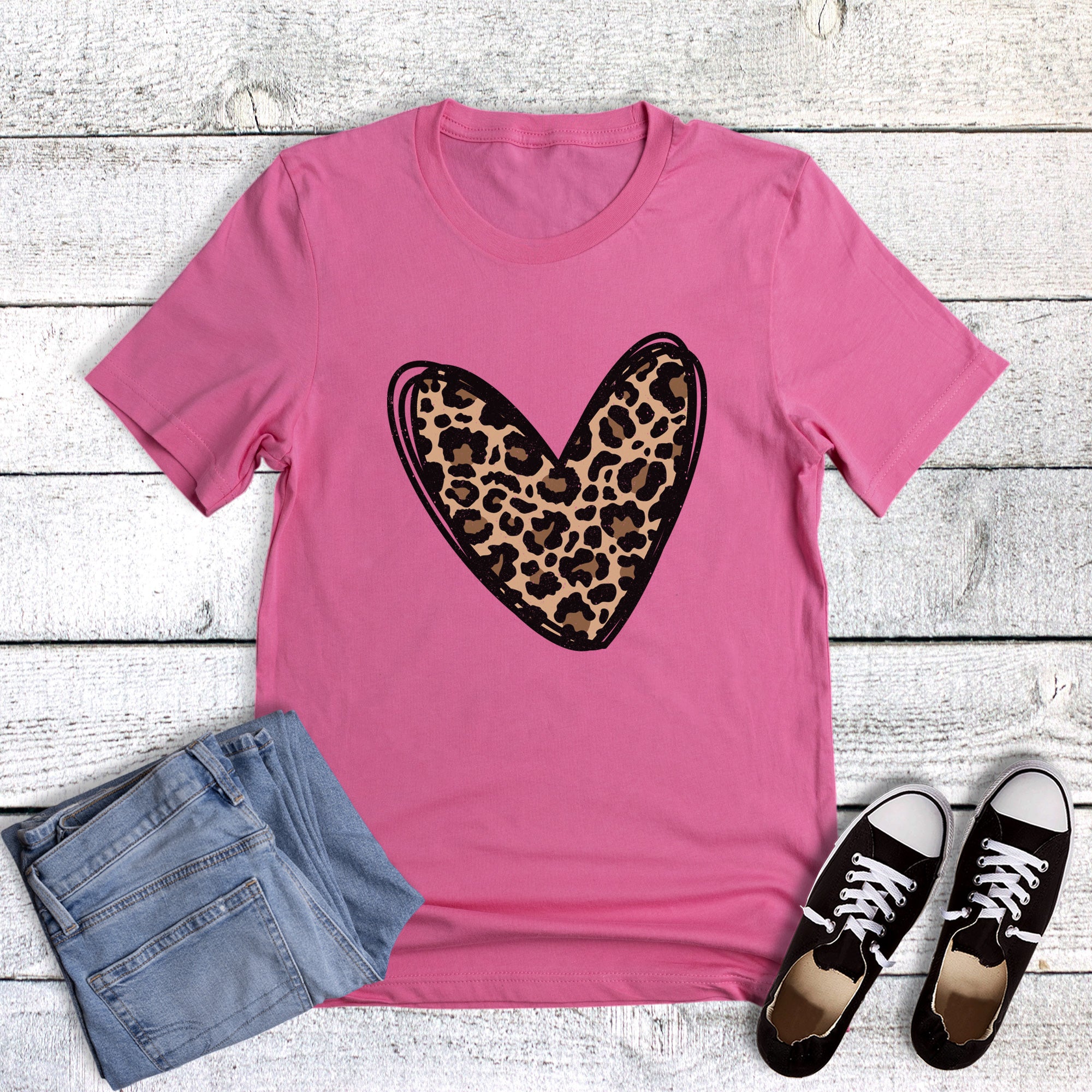 Valentine Leopard Heart Black Outline