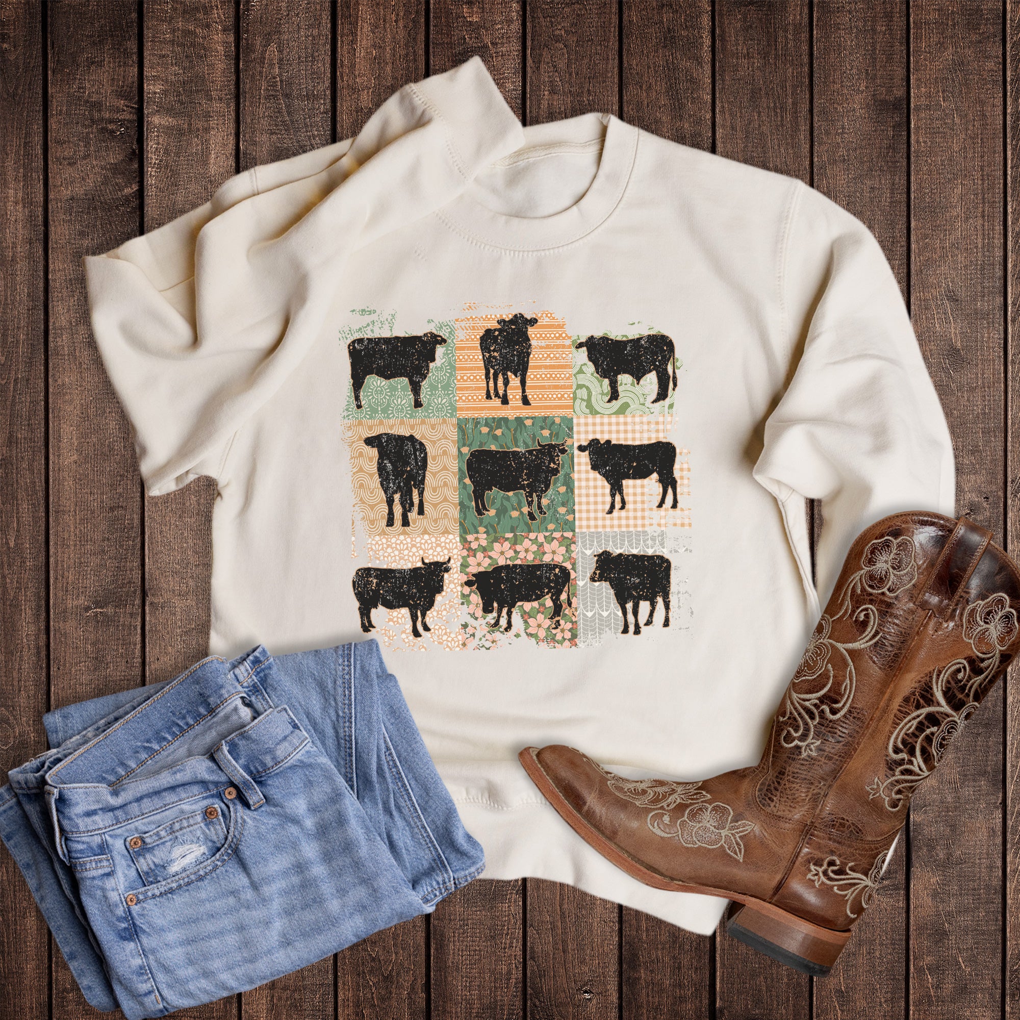Western Boho Checkered Cows Graphic Sweatshirt